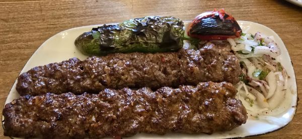 Tomtom Kebap by null