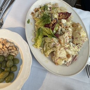 Anton's - American Near Me - New York, New York