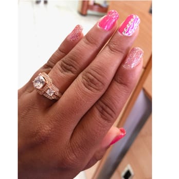 Venus Nails & Spa - Nail Salons Near Me - Sachse, Texas