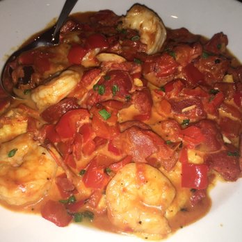Seasons 52 - Shrimp & Grits with tomatoes & chorizo ($21) - New American Near Me - Edison, New Jersey Seasons 52 - Shrimp & Grits with tomatoes & chorizo ($21) - New American Near Me - Edison, New Jersey