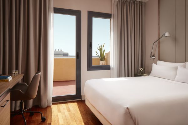 Hotel NH Luz Huelva by null