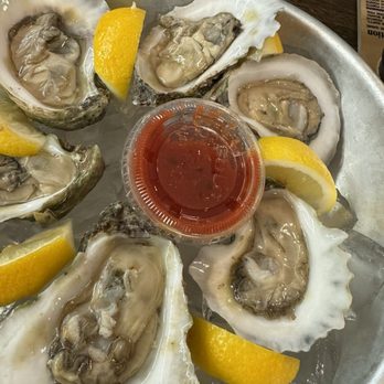 Pismo Fish & Chips - Oysters - Seafood Near Me - Pismo Beach, California