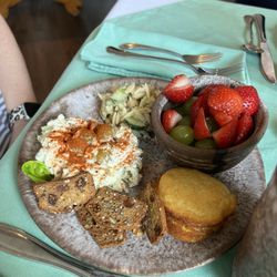 McCarty's Gallery Restaurant - Chicken salad!!!!