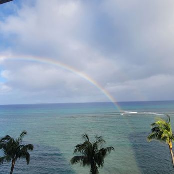 Valley Isle Resort - Resorts Near Me - Lahaina, Hawaii Valley Isle Resort - Resorts Near Me - Lahaina, Hawaii