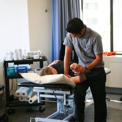 SEMI Sports & Exercise Medicine Institute - Hands on therapy