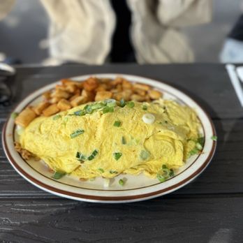 BabyStacks Cafe - Red Rock - Omelette - Breakfast & Brunch Near Me - Las Vegas, Nevada BabyStacks Cafe - Red Rock - Omelette - Breakfast & Brunch Near Me - Las Vegas, Nevada