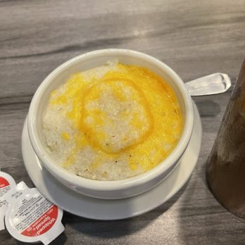 Early Riser Cafe - Grits - New American Near Me - Katy, Texas