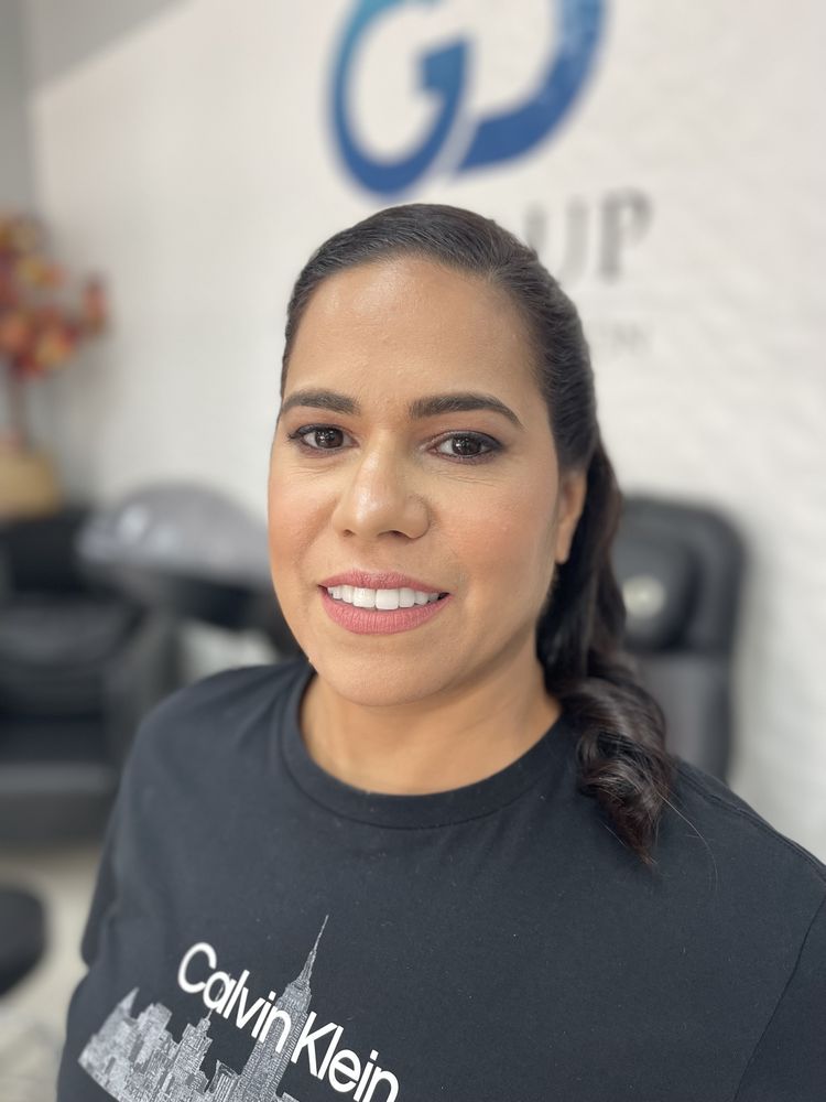Glow Up Med Spa & Beauty Salon Image