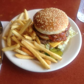 Bob’s Big Boy - American Near Me - Burbank, California