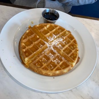 Neptune Diner - Diners Near Me - Bayside, New York