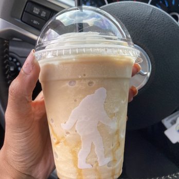 Big Foot Java - White chocolate and caramel- blended ($5.75) Wayyy over priced - Coffee & Tea Near Me - Kent, Washington Big Foot Java - White chocolate and caramel- blended ($5.75) Wayyy over priced - Coffee & Tea Near Me - Kent, Washington