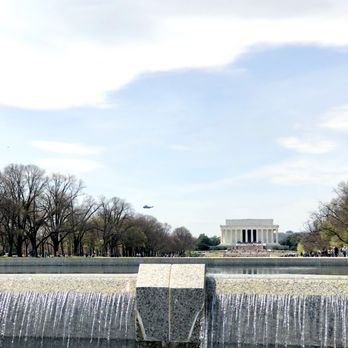 World War II Memorial - Lincoln with gov helicopter in route - Landmarks & Historical Buildings Near Me - Washington, DC, District of Columbia