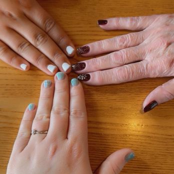Hollywood Nails Bar - Very pleased with our color match and these are our Christmas nails love them all. I recommend this place to everyone. - Nail Technicians Near Me - Port Charlotte, Florida Hollywood Nails Bar - Very pleased with our color match and these are our Christmas nails love them all. I recommend this place to everyone. - Nail Technicians Near Me - Port Charlotte, Florida