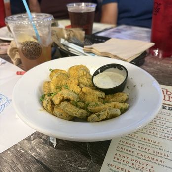 Crabby Bill's - Seafood Near Me - Indian Rocks Beach, Florida