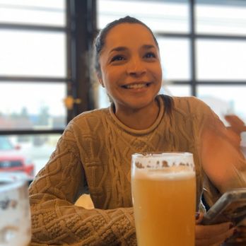 Sunriver Brewing Co - Galveston Pub - Vermont Vacation IPA - Brewpubs Near Me - Bend, Oregon Sunriver Brewing Co - Galveston Pub - Vermont Vacation IPA - Brewpubs Near Me - Bend, Oregon
