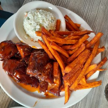 Cornbread Restaurant & Bar - Soul Food Near Me - Southfield, Michigan Cornbread Restaurant & Bar - Soul Food Near Me - Southfield, Michigan