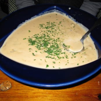 The Garlic - Zuppa de Garlic ($5.95 bowl) - Italian Near Me - Killington, Vermont The Garlic - Zuppa de Garlic ($5.95 bowl) - Italian Near Me - Killington, Vermont