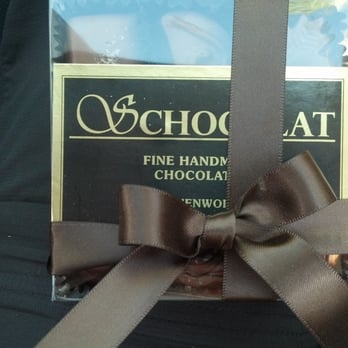 Schocolat - Small variety box of chocolates - Chocolatiers & Shops Near Me - Leavenworth, Washington