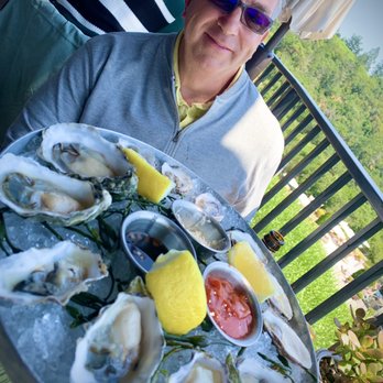 Auberge du Soleil - Raw Oysters on the Half Shell - Hotels Near Me - Rutherford, California Auberge du Soleil - Raw Oysters on the Half Shell - Hotels Near Me - Rutherford, California