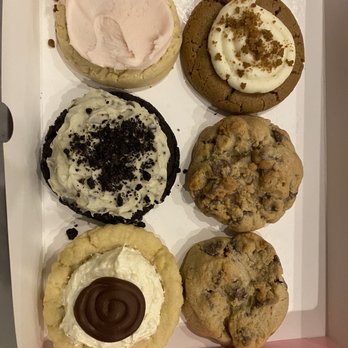 Crumbl - Spring Hill - Gingerbread, chocolate chips, sugar cookie, Andes mint, and Boston crème. - Bakeries Near Me - Spring Hill, Tennessee Crumbl - Spring Hill - Gingerbread, chocolate chips, sugar cookie, Andes mint, and Boston crème. - Bakeries Near Me - Spring Hill, Tennessee