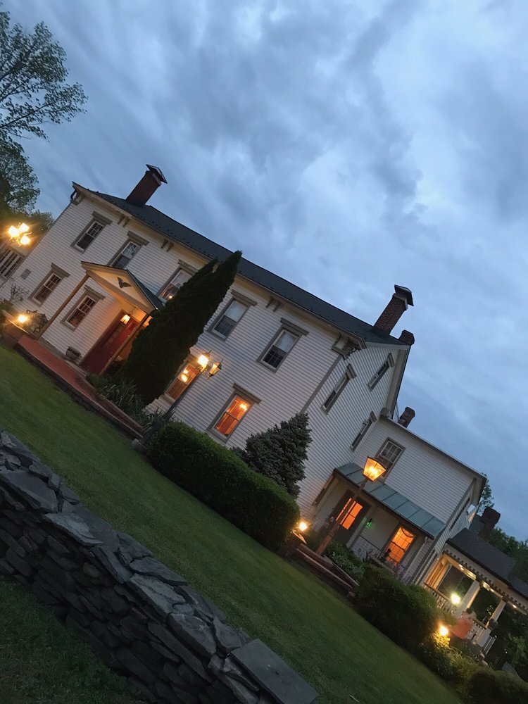 If you read my review you know I mean! Yelp