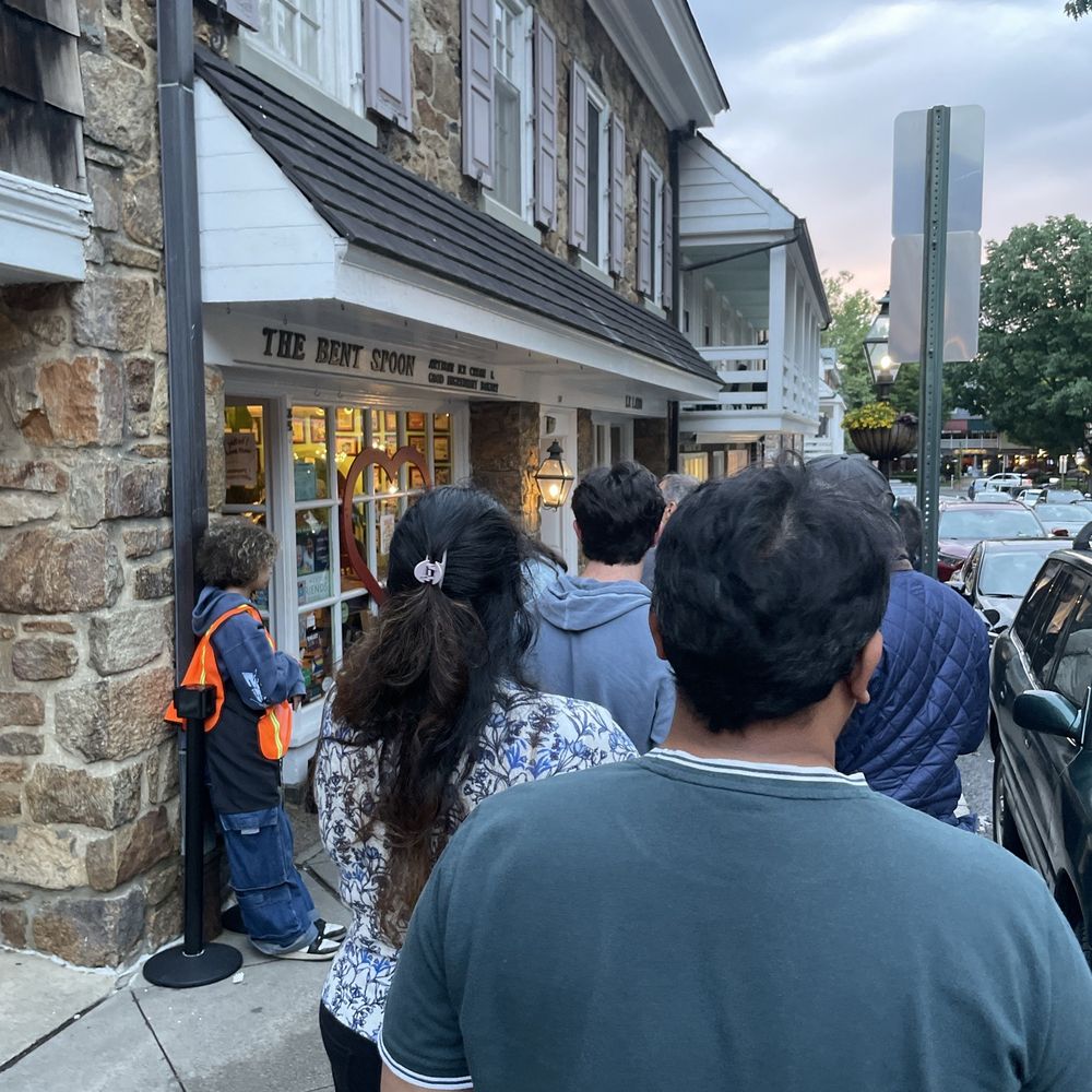 The Bent Spoon - Waiting in line for ice cream - Ice Cream & Frozen Yogurt Near Me - Princeton, New Jersey The Bent Spoon - Waiting in line for ice cream - Ice Cream & Frozen Yogurt Near Me - Princeton, New Jersey