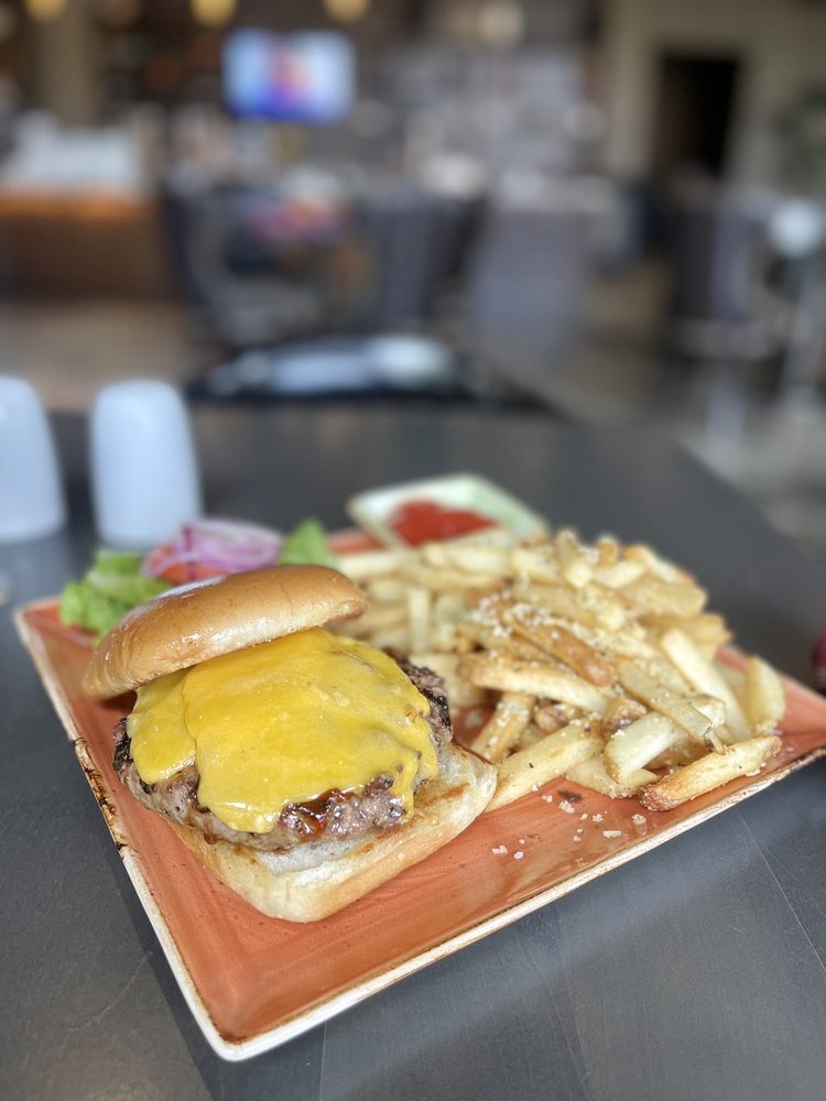 Social spots from Brix And Ale