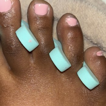Coco Nails Spa - Nail Salons Near Me - Maplewood, Missouri