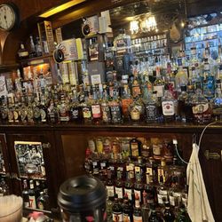 Rubbies Barbeque & Brew - Fully stocked bar
