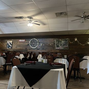 La Dolce Vita - Dining room - Italian Near Me - Bossier City, Louisiana La Dolce Vita - Dining room - Italian Near Me - Bossier City, Louisiana