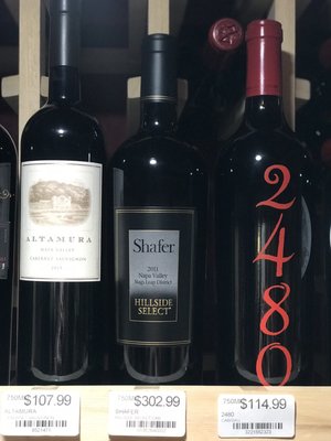 Gulf Liquors by null