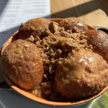 Sixty Vines - Orange morning bread - Wine Bars Near Me - Houston, Texas