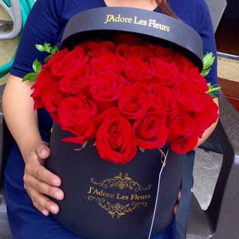 J'Adore Les Fleurs - 25 Red Roses for my wife on Mothers Day. - Florists Near Me - Glendale, California
