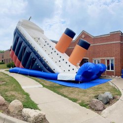 Rose Party Rentals - Our Titanic!
21' L x 51' W x 33' T