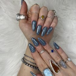 Arati's Hair & Nails