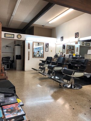 UNIVERSITY SQUARE BARBER SHOP - Updated January 2025 - 84 Reviews
