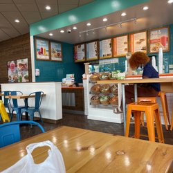 Tropical Smoothie Cafe - Excellent Smoothies