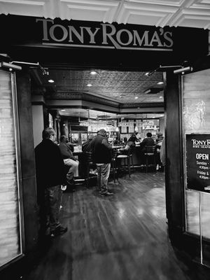 Tony Roma's by null
