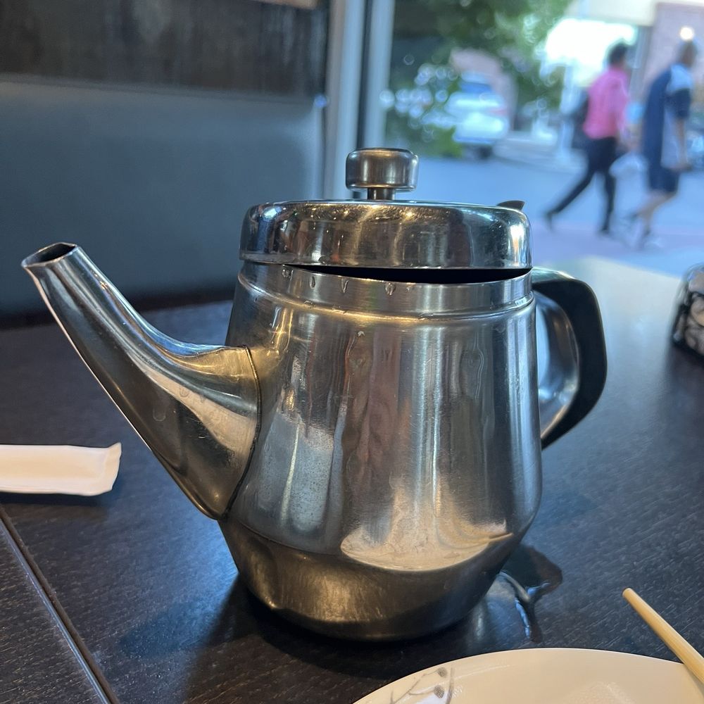 Grand Cafe - If only the teapot can talk. A worn teapot is a good sign of a good Chinese restaurant. - Cafes Near Me - Dublin, California Grand Cafe - If only the teapot can talk. A worn teapot is a good sign of a good Chinese restaurant. - Cafes Near Me - Dublin, California