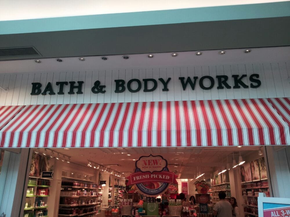 BATH & BODY WORKS Updated July 2024 900 Dana Dr, Redding