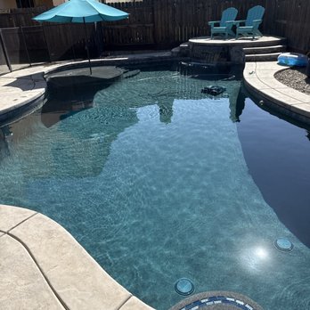 Premier Pool Service - Pool Cleaners Near Me Premier Pool Service - Pool Cleaners Near Me