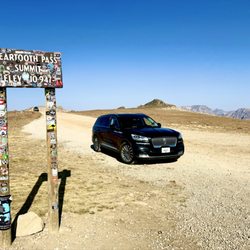 Trailhead Shuttle & Transport