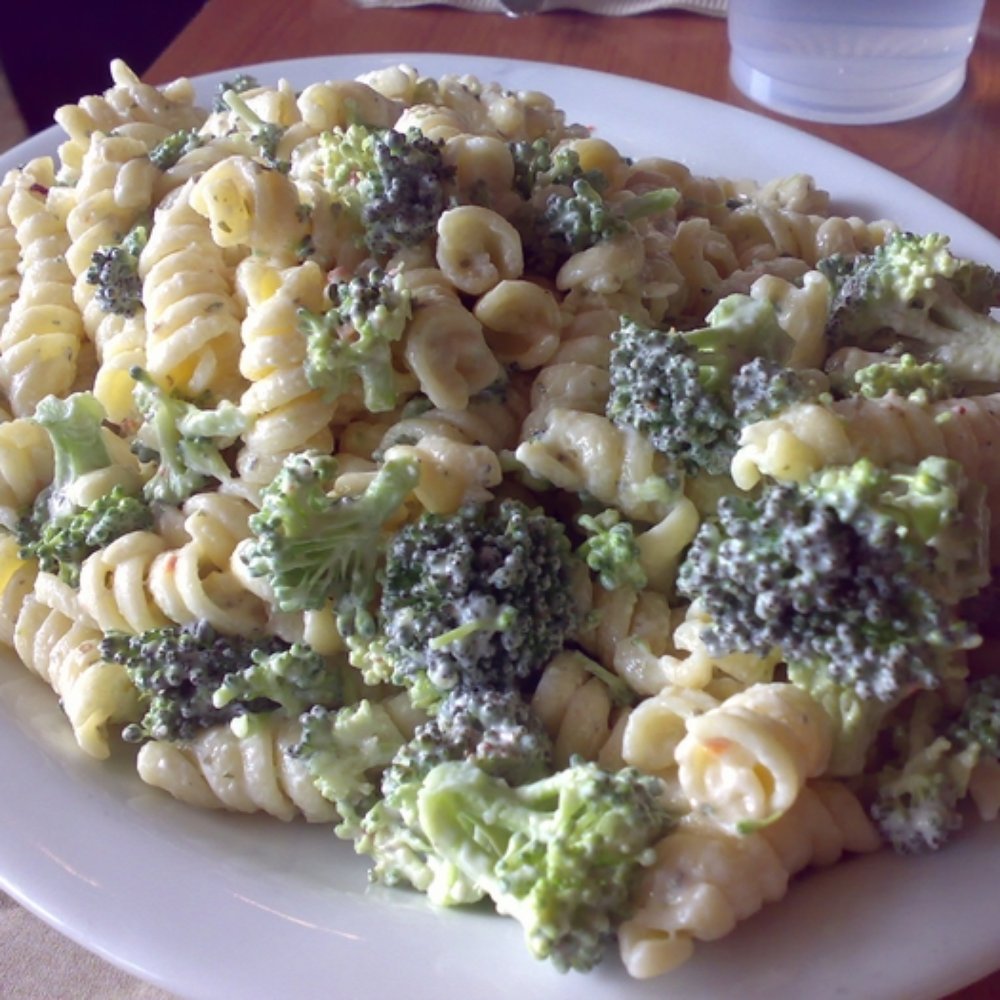 Calif Chicken Cafe - Broccoli Pasta - American Near Me - Northridge, California Calif Chicken Cafe - Broccoli Pasta - American Near Me - Northridge, California