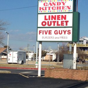 Candy Kitchen Shoppes 34 Reviews Candy Stores 6409 Coastal