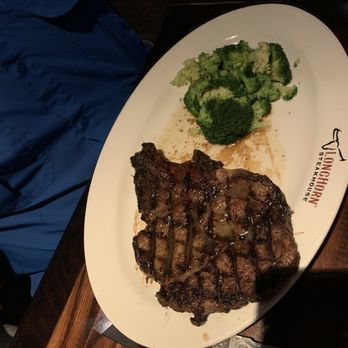 LongHorn Steakhouse - Steakhouses Near Me - Miami, Florida