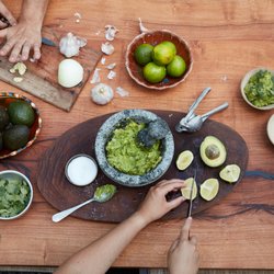 Carriqui - Guacamole - simple, fresh, and perfect for getting started.