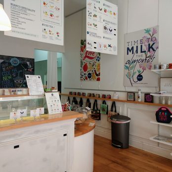 Bianco Gelato - Inside - Gelato Near Me - Miami, Florida Bianco Gelato - Inside - Gelato Near Me - Miami, Florida