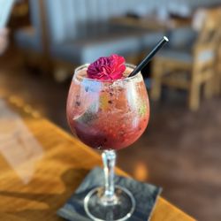 La Minerva - Very berry margarita (got mocktail version)