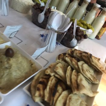 Lil Zeus Lunch Box - Street Vendors Near Me - New York, New York