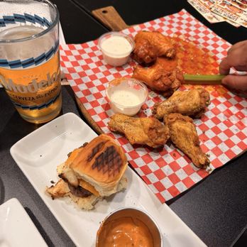 Lounge 51 - Lemon pepper/ garlic buffalo wings and cheeseburger sliders Stardust beer - Pizza Near Me - Tarzana, California Lounge 51 - Lemon pepper/ garlic buffalo wings and cheeseburger sliders Stardust beer - Pizza Near Me - Tarzana, California